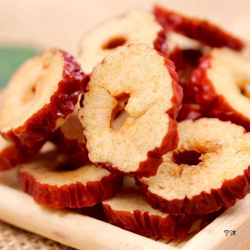 Food Factory Wholesales 100% Natural Organic Chinese Red Dates High Quality Dried Jujube Snack Food Sweet Taste