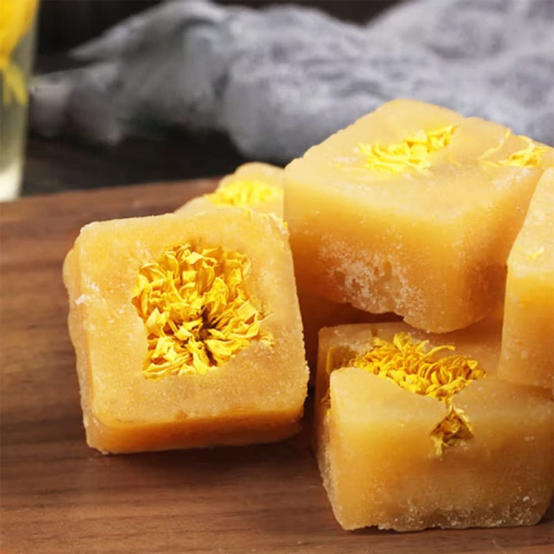 China Factory's Premium Quality Yellow Rock Sugar Liquid Raw Competitive Price Chrysanthemum Rock Sugar Made Cane Packaged Bags