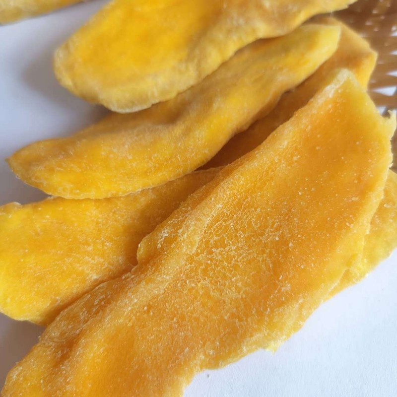 Factory Directly Wholesales Healthy Snack 100% Natural FD Mango Strips Bulk Dried Mango Slice Syrup 100% Natural Fruit Strips