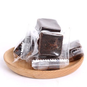 Factory Price Wholesale Premium Quality Dark Brown Sugar Cube Women-friendly Healthy Food Brown Sugar Cube with Small Bags