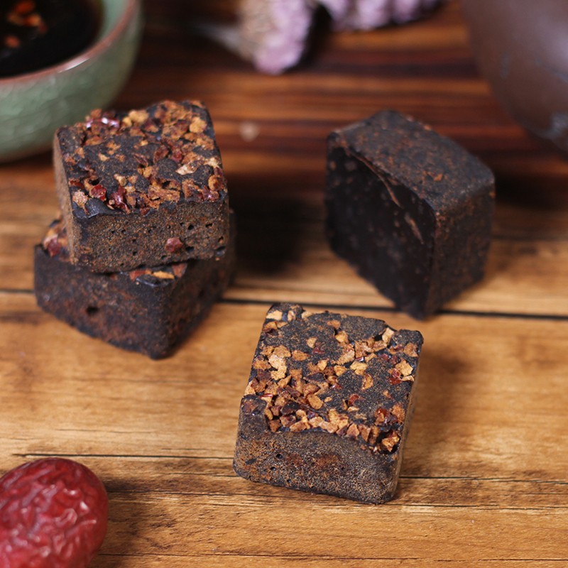 Hot Selling Red Dates and Ginger Asian Black Sugar Black and Gold Raw Sugar