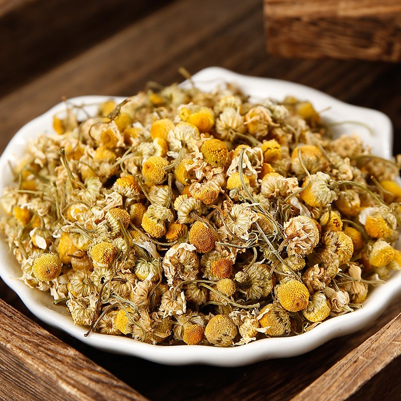 Factory Price 100% Organic Chamomile Tea Healthy and Wholesome for Slimming Packaged in Cup and Bottle