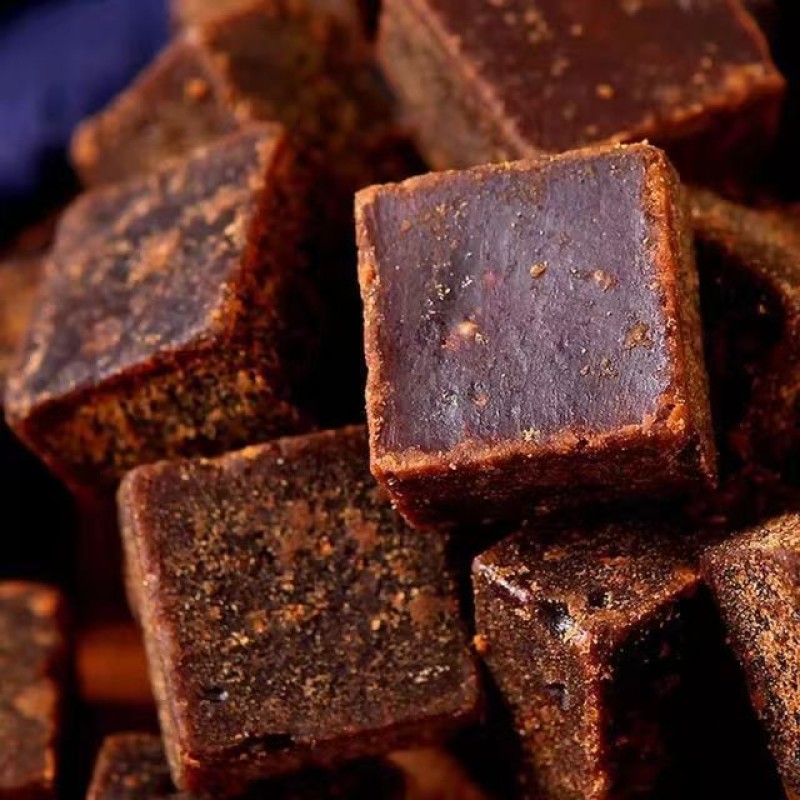 China Sugar Factory Wholesales 100% Pure Dark Brown Sugar Cube Premium Quality Competitive Price Raw Cane Sugar