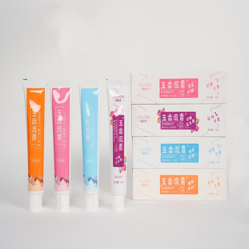 Custom Toothpaste Manufacturer - Mint Flavor Foam Oral Care