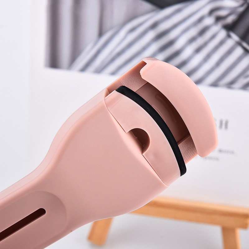 Eyelash Curler Factory - Wholesale Multi Functional Portable Plastic Pink Eyelash Curler