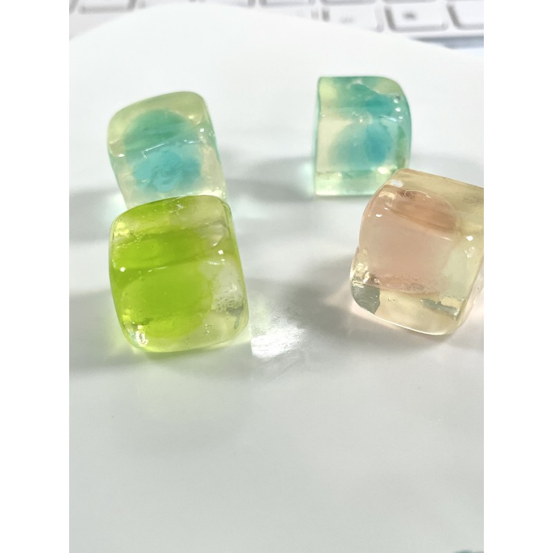 Gummy Candy Supplier - Ice Cube 4D Animal Inside Bulk