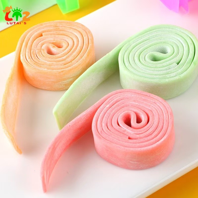 Bubble Gum Supplier - 10grams Roll Plastic Container Wholesaler