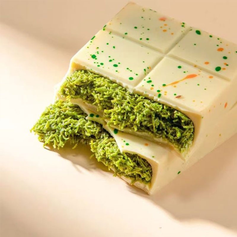 Dubai Chocolate Factory - Knafeh Pistachio Chocolate Bar