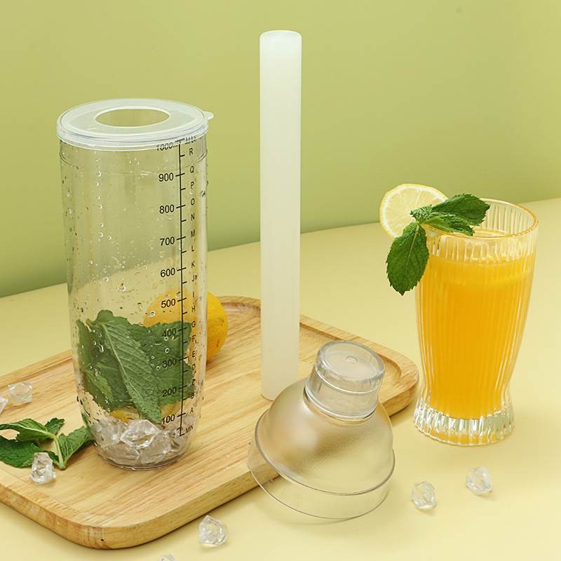 Factory Supplier High Quantity Scale Cup Milk Tea Shop Supplies Milk Tea Cocktail Shaker Bottle With Scale Line