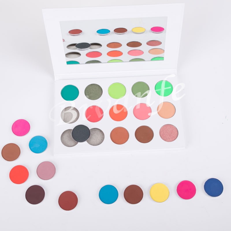 Eyeshadow Palette Factory - OEM Cruelty Free High Pigment