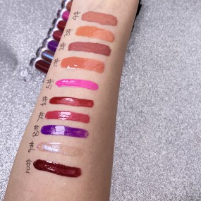 Lip Gloss Factory - OEM Glitter Shiny Custom Logo