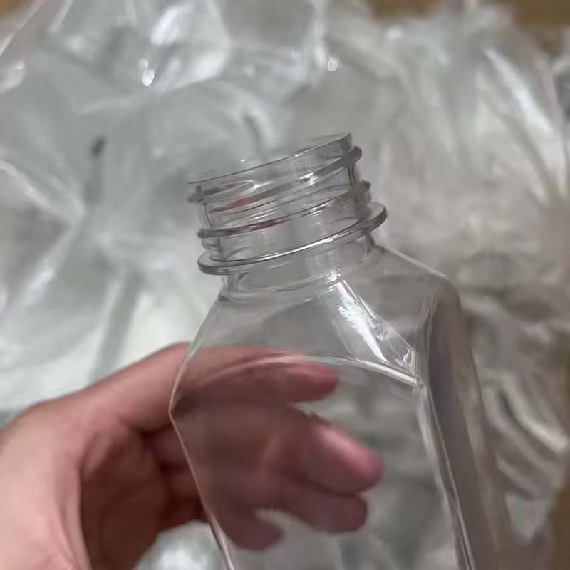 Glass Cups Factory - Custom logo 20 oz Beer Can Shaped Tumbler with Lids