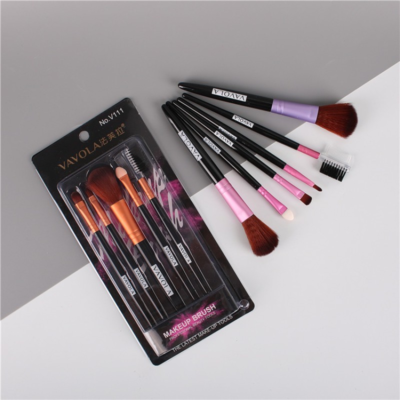 Lip Brush Manufacturer - Wholesale Professional Custom Private Label Makeup