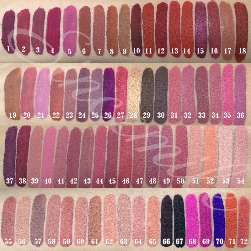 Lip Gloss Manufacturer - LED Light with Mirror Private Label Shiny Colors