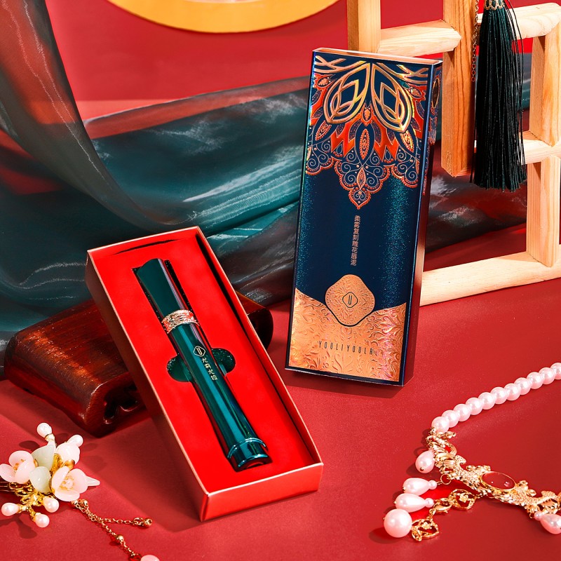 Lip Gloss Container Supplier - Plastic Travel Mini Portable Square Tube with Brush