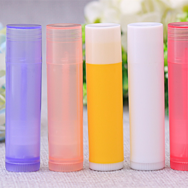 Lip Balm Stick Manufacturer - Beeswax Coconut Ball Shape Lip Balm Stick