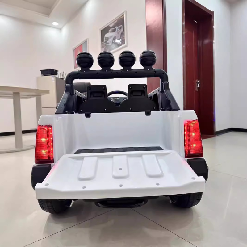 Remote Control Car Manufacturer - Manufacturer's Police Jeep Bluetooth