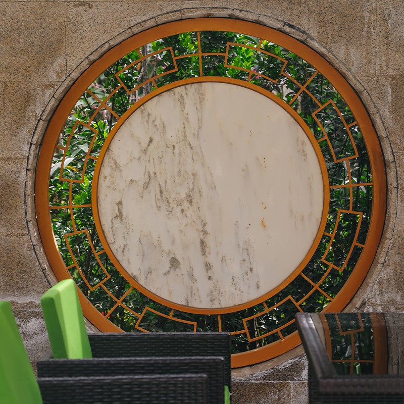 Mirror Supplier - Modern Simple Heart-shaped Glass Mini Dressing