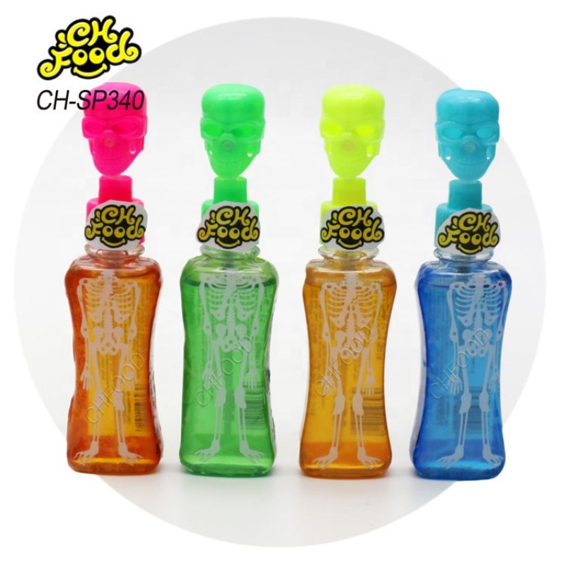 China Manufacturer Wholesale Skull Spray Candy Liquid Candy Sour Fruit Flavor Plastic Bottle Candy Toy for Children