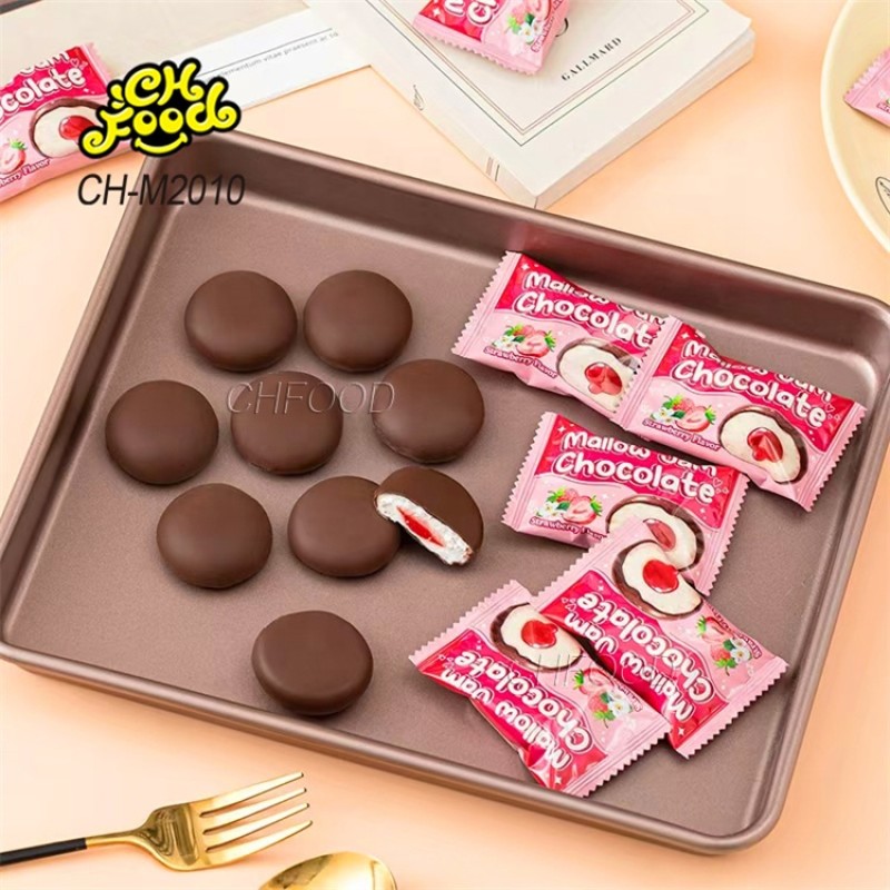 New Halal Crispy Chocolate Coated Strawberry Jam Filled Marshmallow Sweets Candy Wholesale