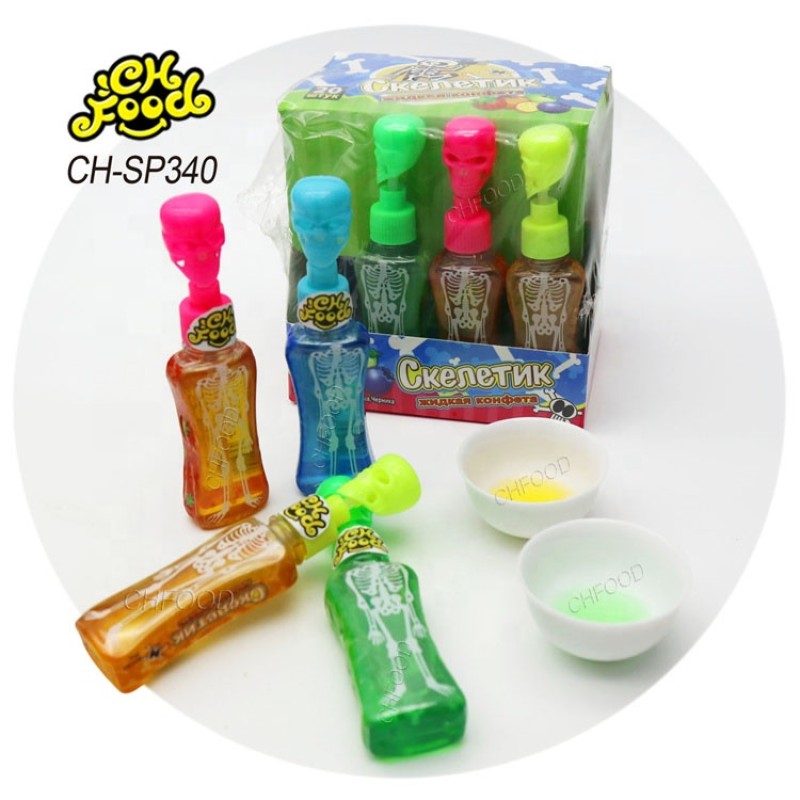 China Manufacturer Wholesale Skull Spray Candy Liquid Candy Sour Fruit Flavor Plastic Bottle Candy Toy for Children