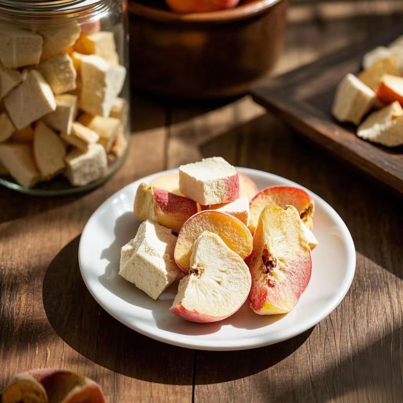 Peach Snack Factory - Freeze-Dried Cube Shaped Water Date
