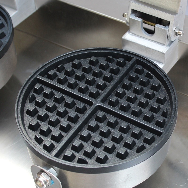 Waffle Maker Factory - Electric 2-Plate Rotary Round
