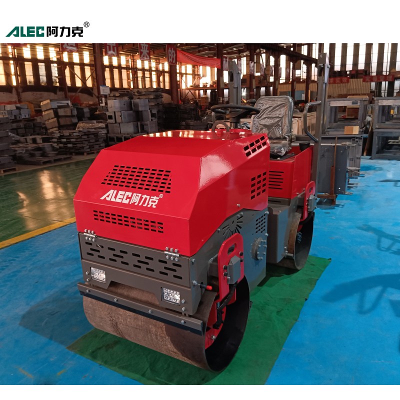 Vibratory Roller Manufacturer - Industrial Hydraulic Asphalt Road