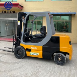 Electric Forklift Manufacturer - 3.5 Ton Battery