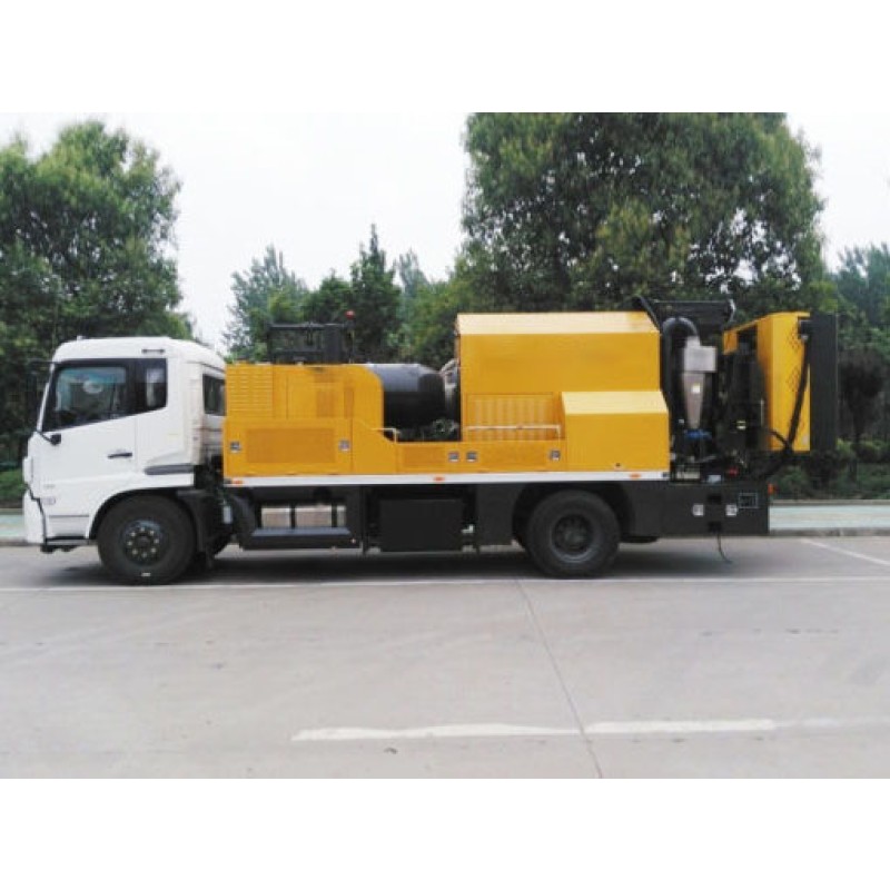 Chip Sealing Vehicle Manufacturer - Road Machine XTF1003 6m3 Asphalt