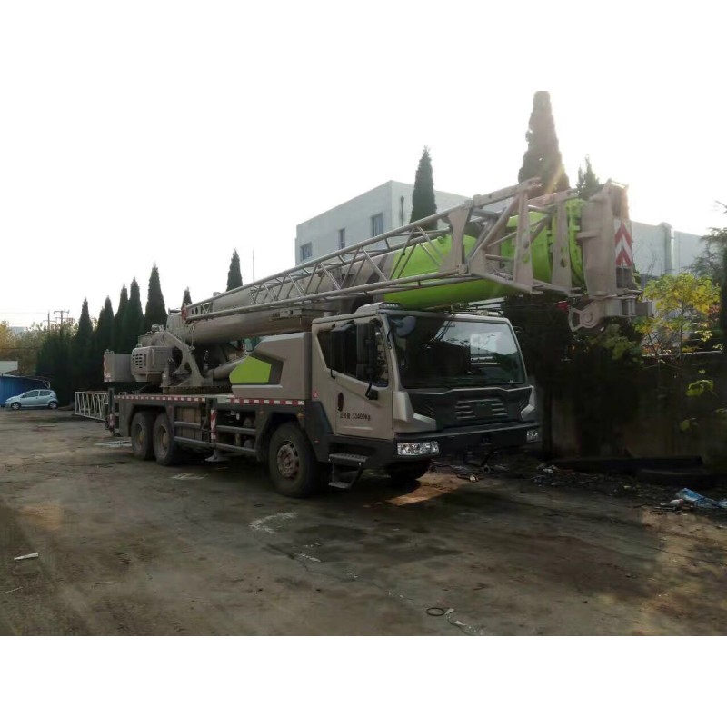 All Terrain Crane Manufacturer - 150T New ZAT1500 Price