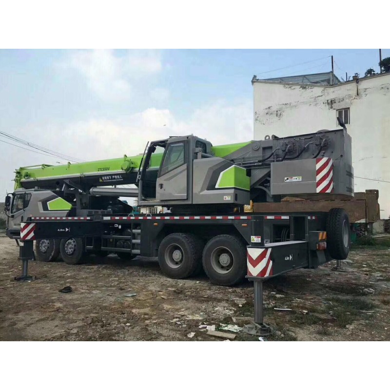 Truck Crane Supplier - 55T All-terrain Mobile ZTC550H552