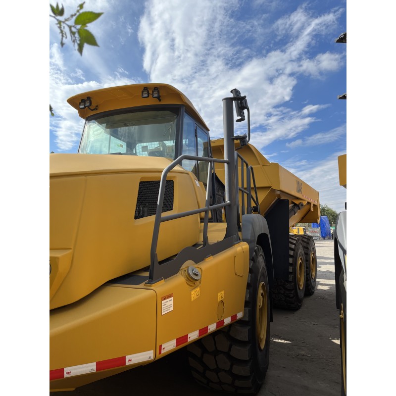 Articulated Dumper Supplier - 45T Mining Truck Dumper XDA45 Use