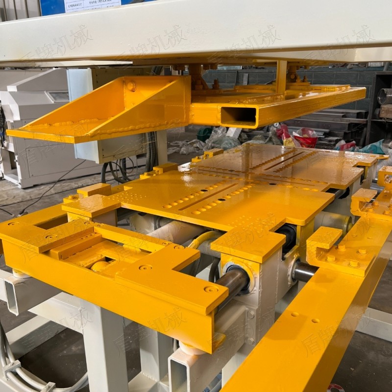 Aluminum Stripping Machine Manufacturer - Automated Frame Removal