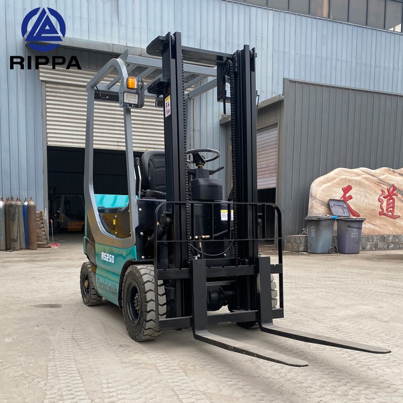 Material Handling Machine Manufacturer - Rippa 2000KG Lifting 2.5-3Ton