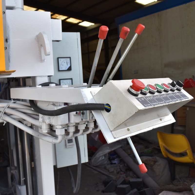 Concrete Curb Machine Factory - QMY18-15 Used Sale