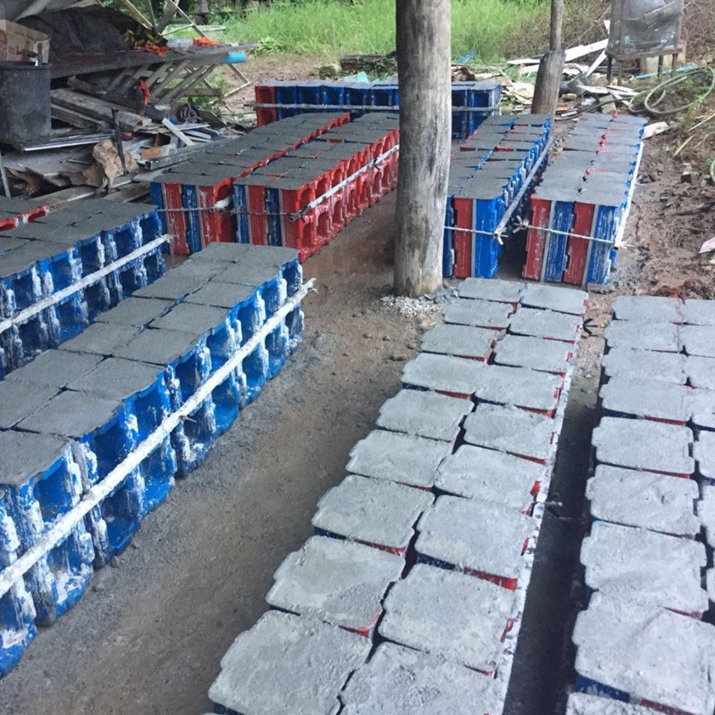 Cement Brick Mold Manufacturer - Professional Injection