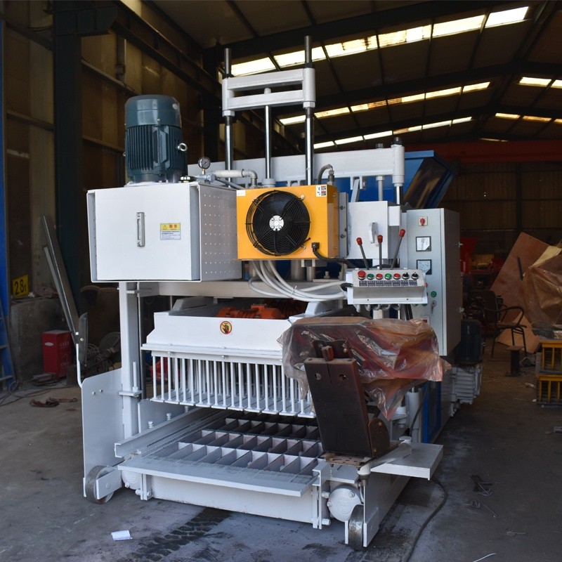 Concrete Curb Machine Factory - QMY18-15 Used Sale