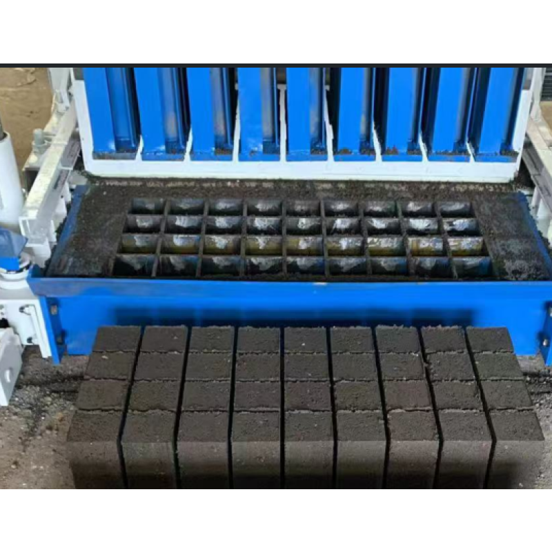 Mobile Molding Machine Factory - Cement Block Molding Mobile Customize WT6-30