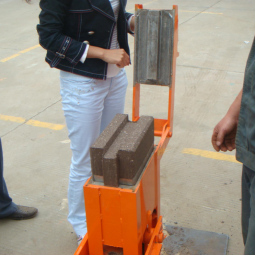 Compressed Earth Machine Manufacturer - WT1-40 Compressed Earth Clay Block