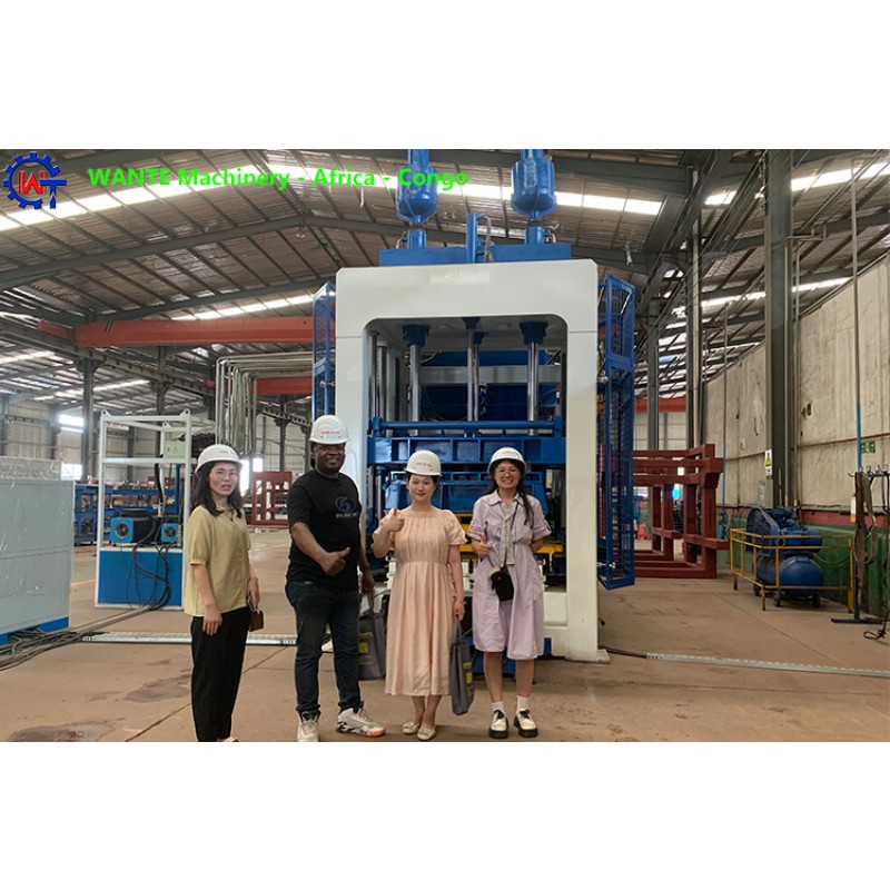 Automatic Brick Machine Manufacturer - Factory Price QT18-15 High Precision