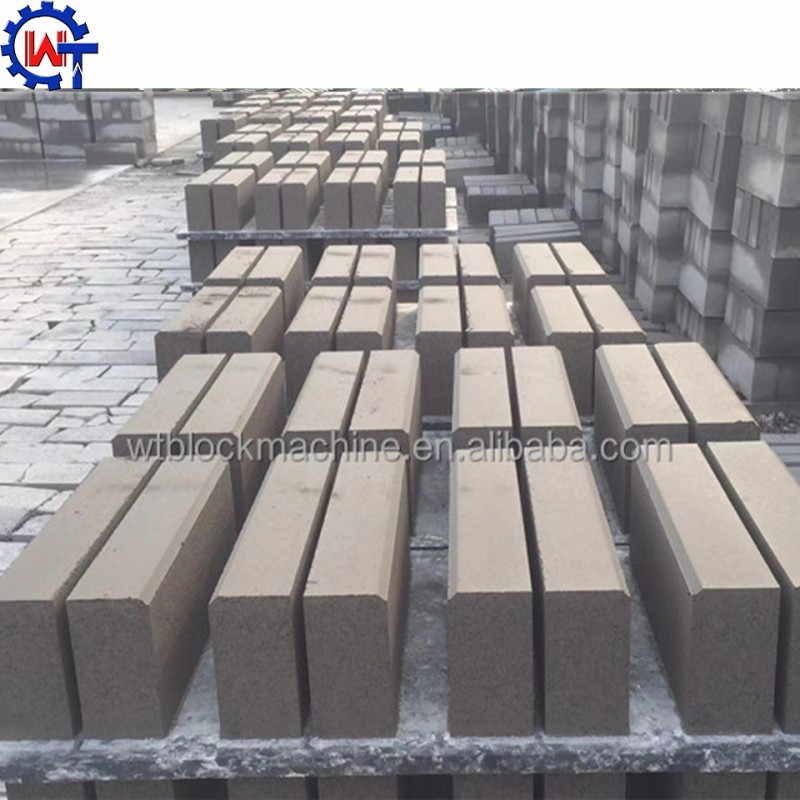 Concrete Curb Machine Factory - Concrete Curb Making QT4A-15 Paving Block
