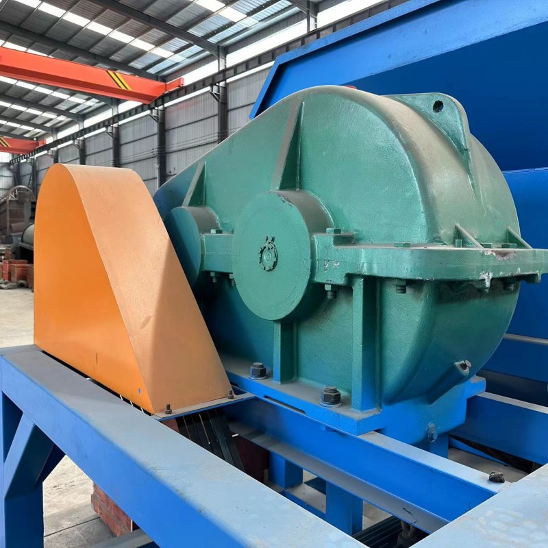 Waste Shredding Machinery Manufacturer - China Factory Direct Supply Rubber Tire