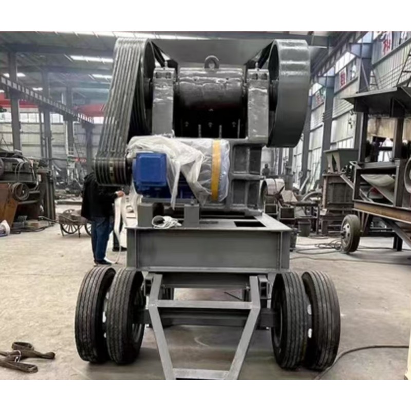 Sand Making Machine Supplier - Factory Price Mobile Jaw Hammer Crusher Mining