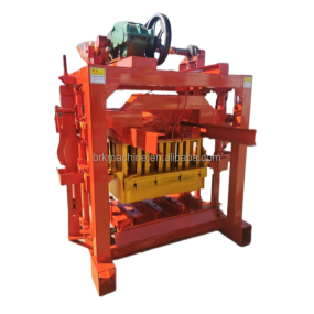 Cement Block Line Manufacturer - QT4-40 Mixer Conveyor