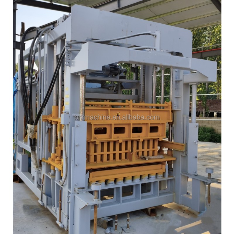 Block Manufacturing Plant Manufacturer - QT10-15 PLC