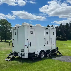 Portable Toilet Trailer Factory - Luxury Mobile Bathroom Trailer for Public Use