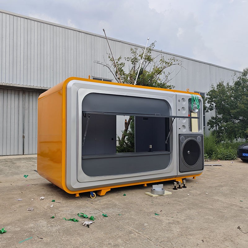 Radio Decoration Manufacturer - Custom 220V Giant Simulated Metal Food Truck