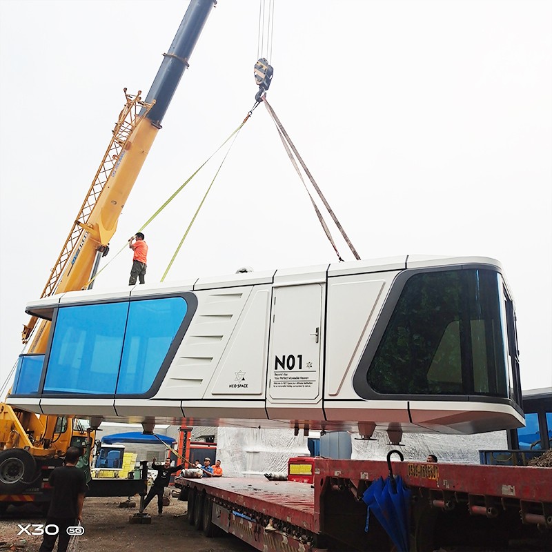 Capsule Container Factory - Custom Modern Luxury Aluminum Hurricane Proof