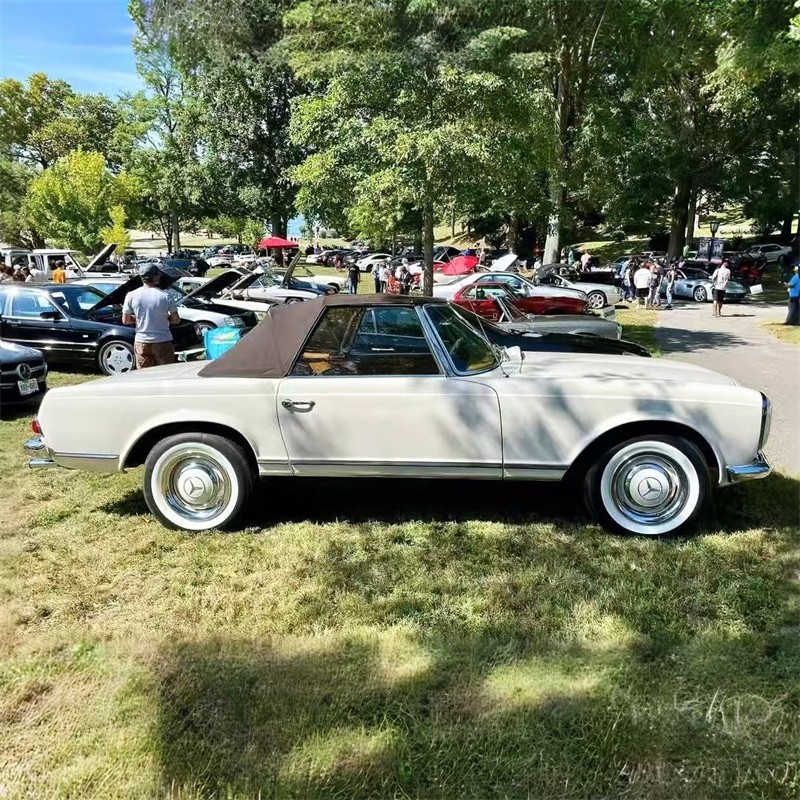 Car Model Factory - Custom Wrought Iron Fiberglass Simulation Beauty Props